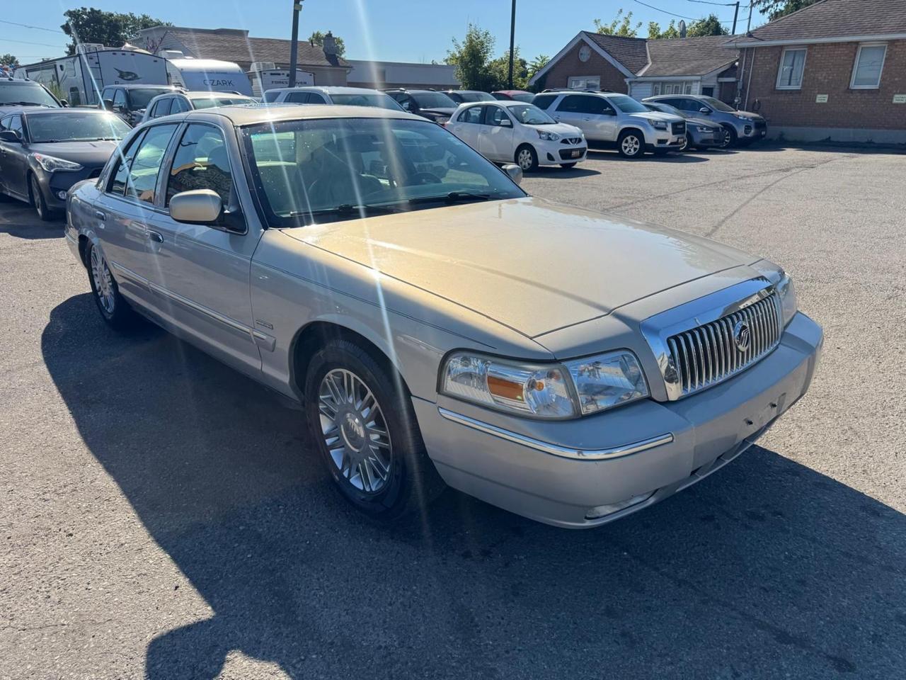 2008 Mercury Grand Marquis LS ULTIMATE, WELL MAINTED, RUNS WELL, AS IS Photo