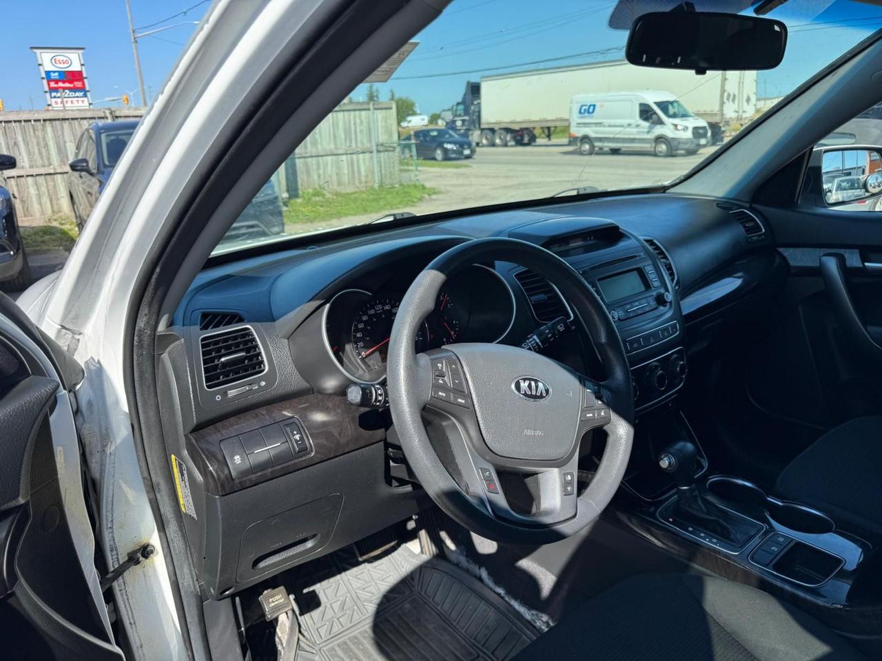 2014 Kia Sorento LX, RUNS GREAT, 4 CYLINDER, ALLOYS, AS IS SPECIAL Photo
