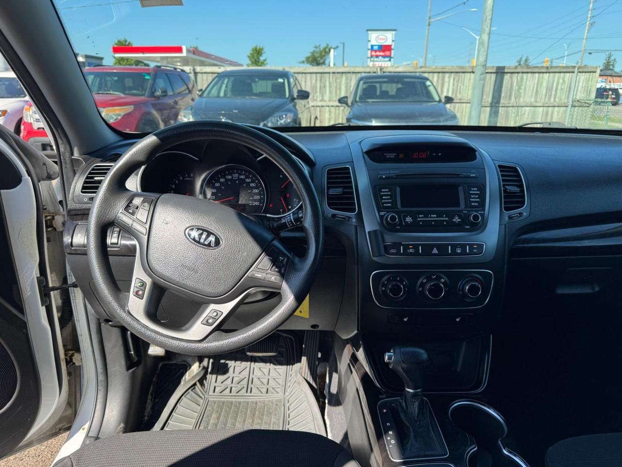 2014 Kia Sorento LX, RUNS GREAT, 4 CYLINDER, ALLOYS, AS IS SPECIAL Photo