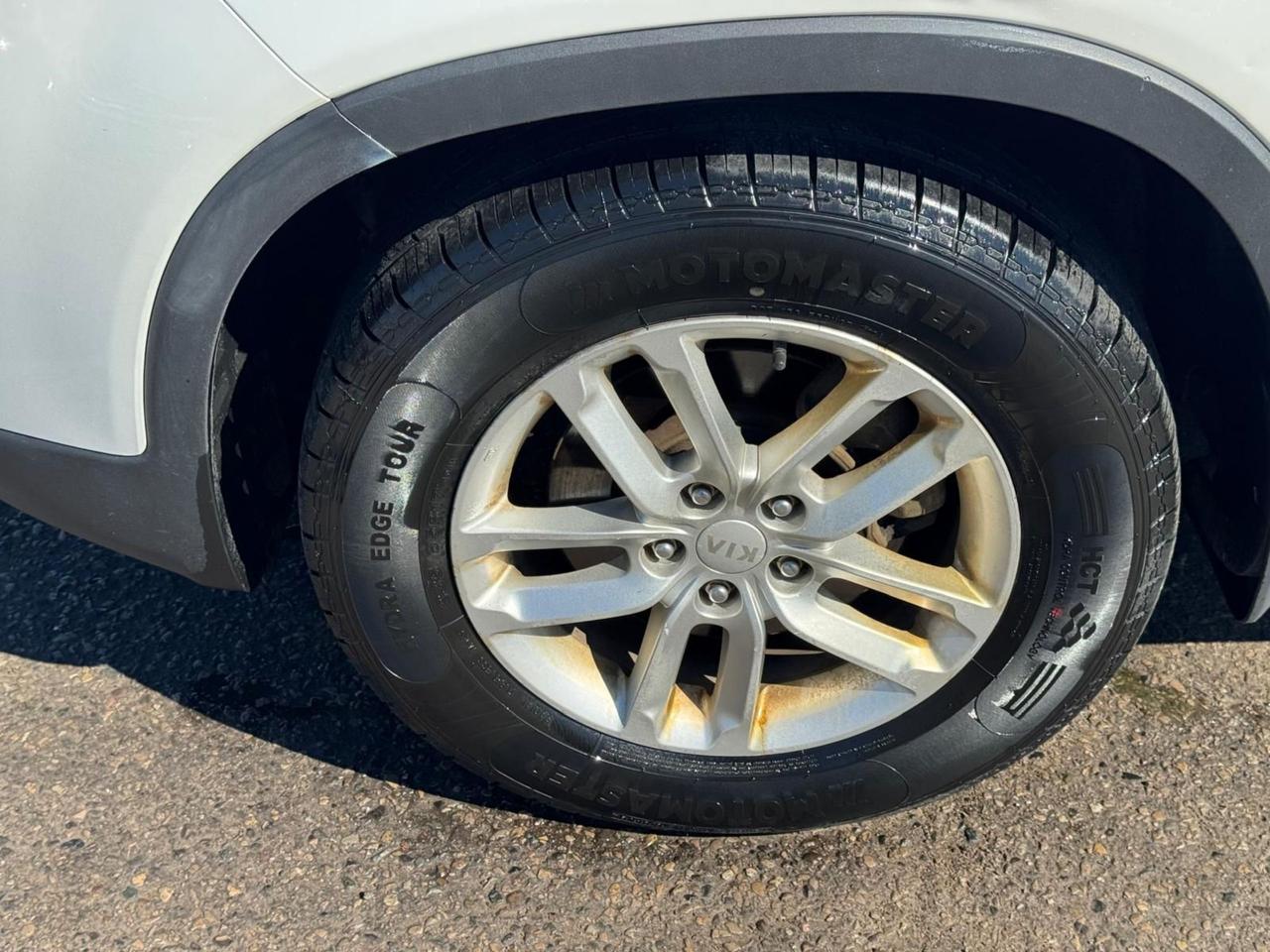 2014 Kia Sorento LX, RUNS GREAT, 4 CYLINDER, ALLOYS, AS IS SPECIAL Photo