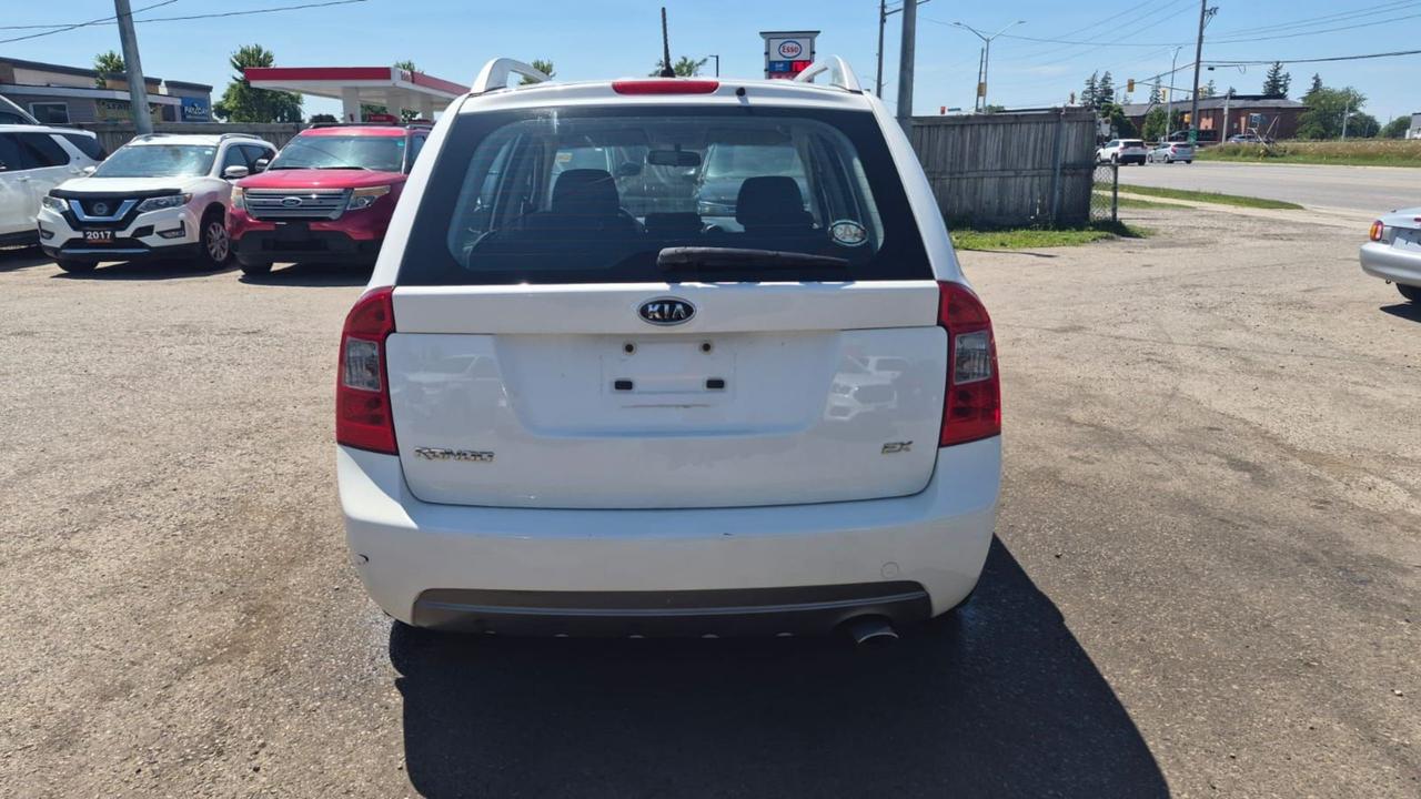 2012 Kia Rondo EX, 4 CYLINER, ONLY 95KMS, AUTO, ALLOYS, CERTIFIED Photo