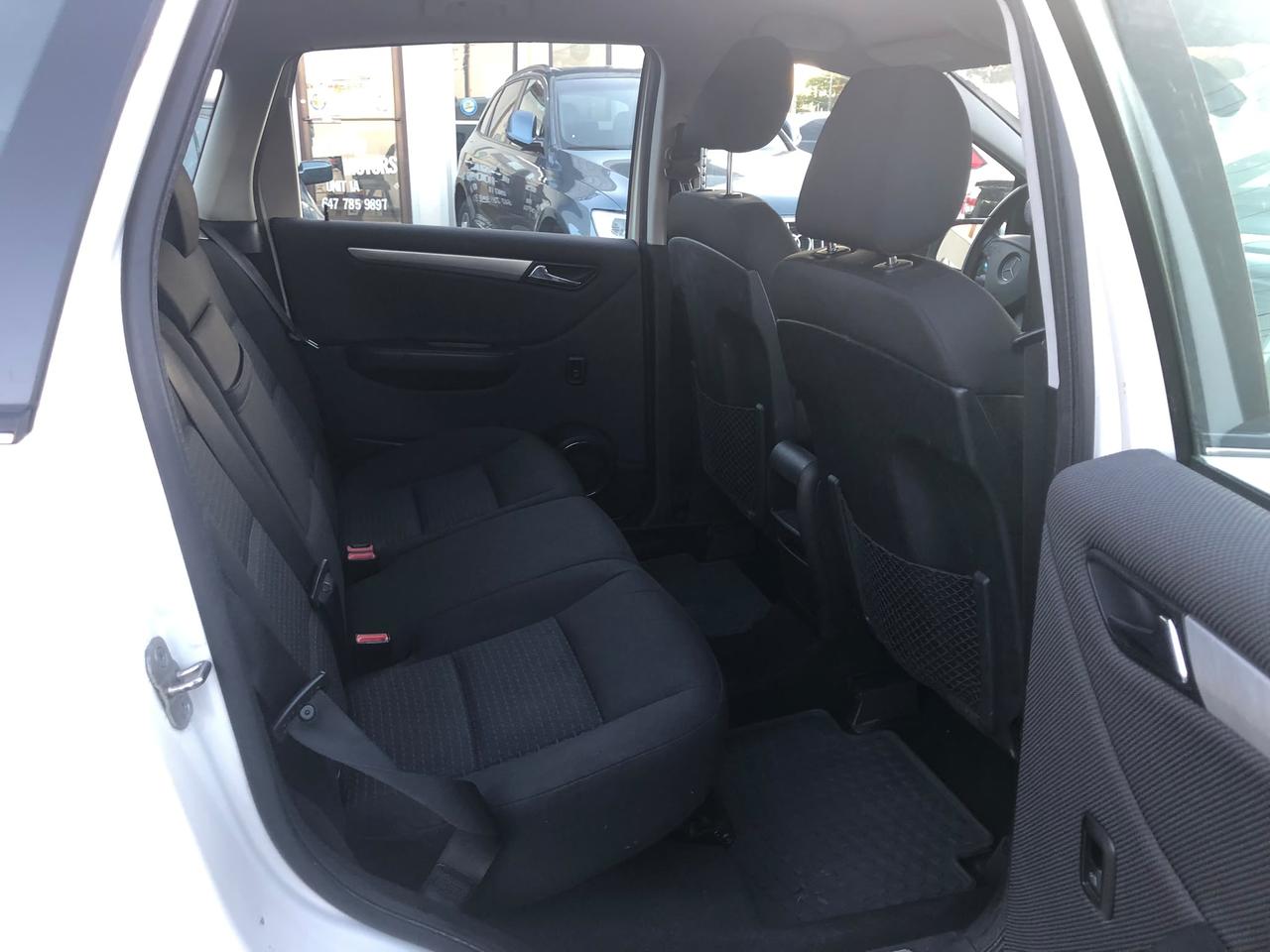 2009 Mercedes-Benz B-Class 4dr HB Photo