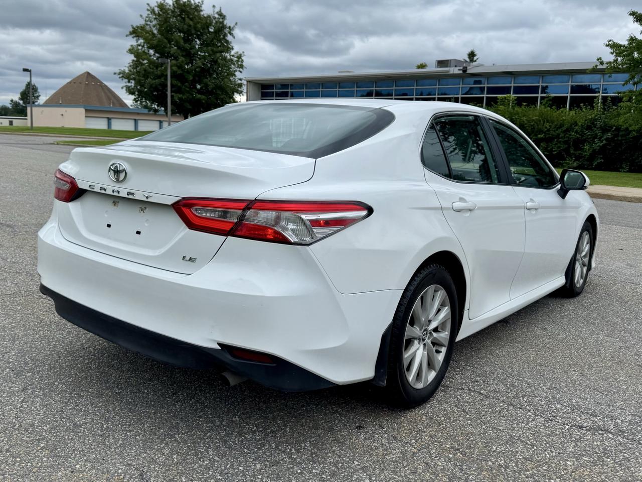 2020 Toyota Camry LE - Certified Photo