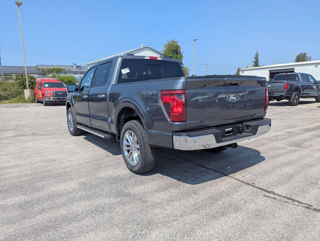 2026 Ford F-150 XLT SuperCrew 302A 4x4 Photo3