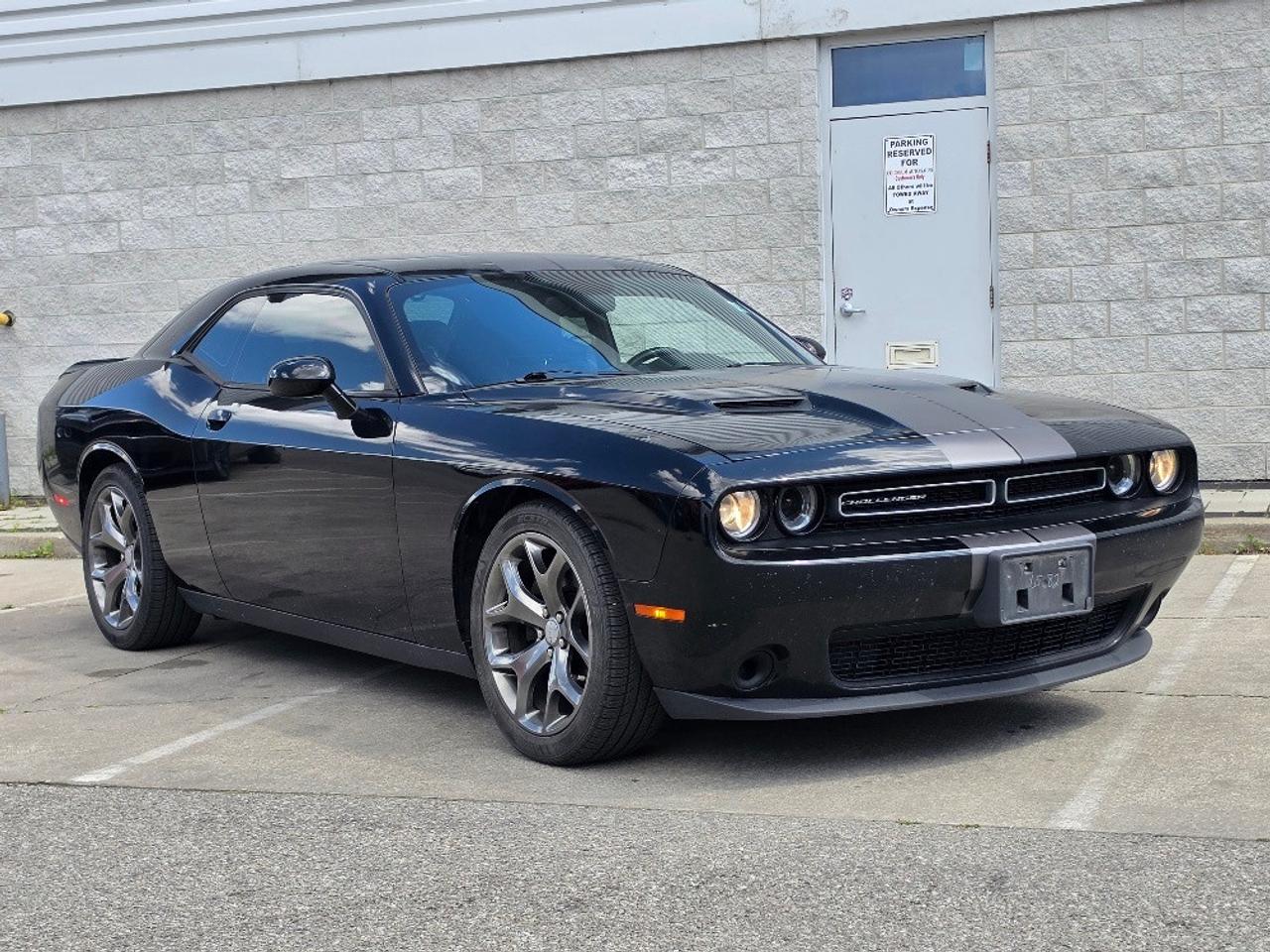 Used 2015 Dodge Challenger SXT-NAVIGATION-BACK UP CAMERA-CERTIFIED for sale in Toronto, ON