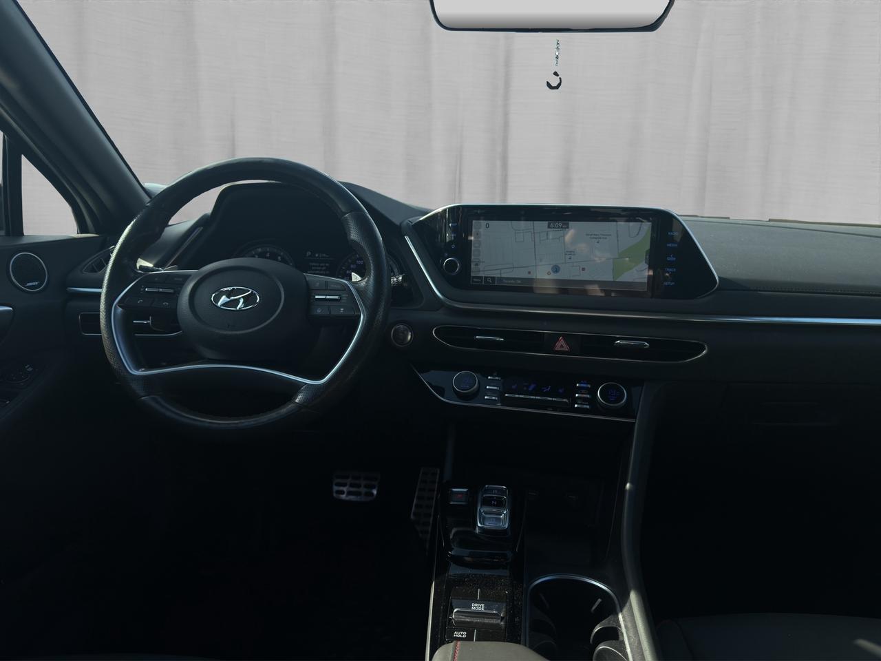 2023 Hyundai Sonata 1.6T SPORT Photo