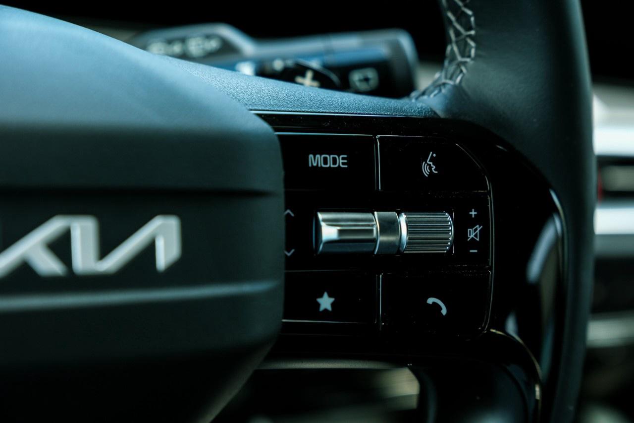 14524984.828198777