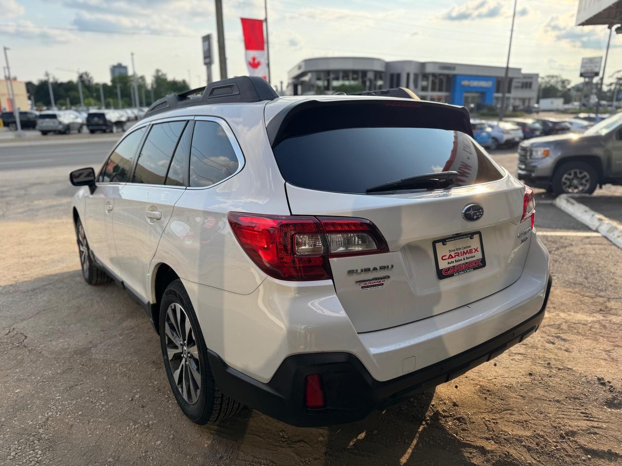 2019 Subaru Outback 3.6R Limited LOW KMS | Accident Free | Loaded | Eyesight Photo2
