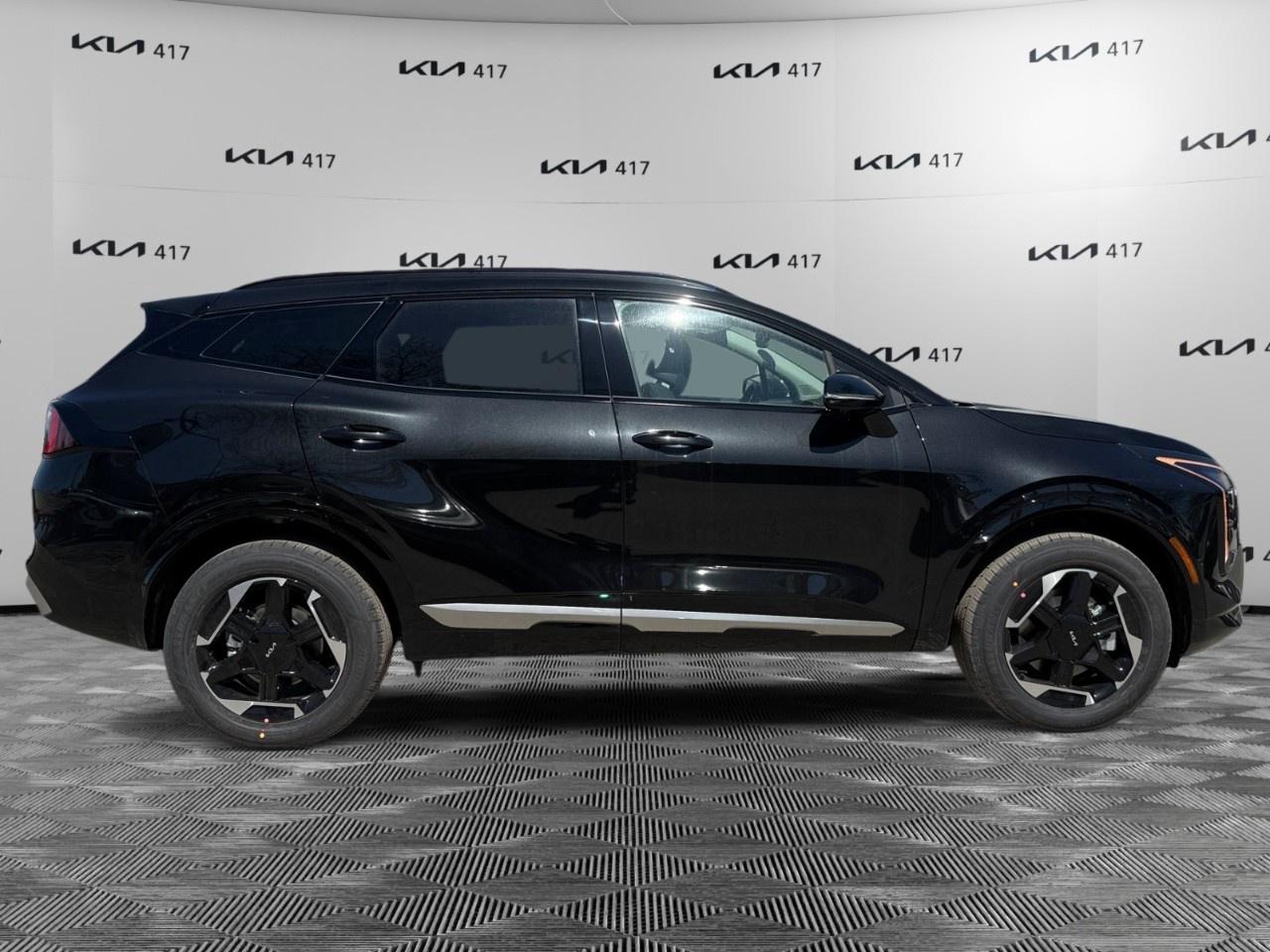 2027 Kia Sportage Hybrid SX AWD w/Red Interior Photo