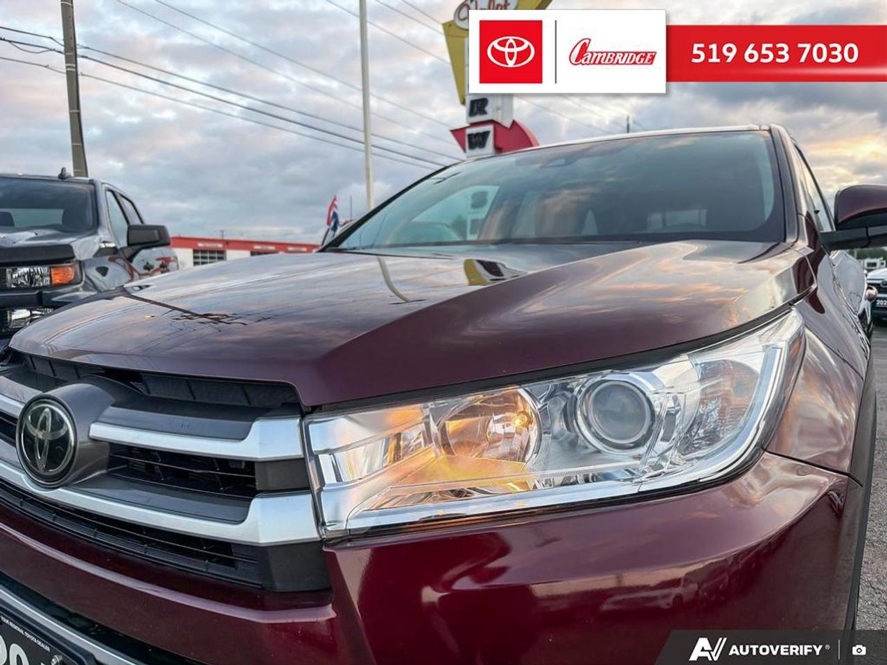 2018 Toyota Highlander LE Photo