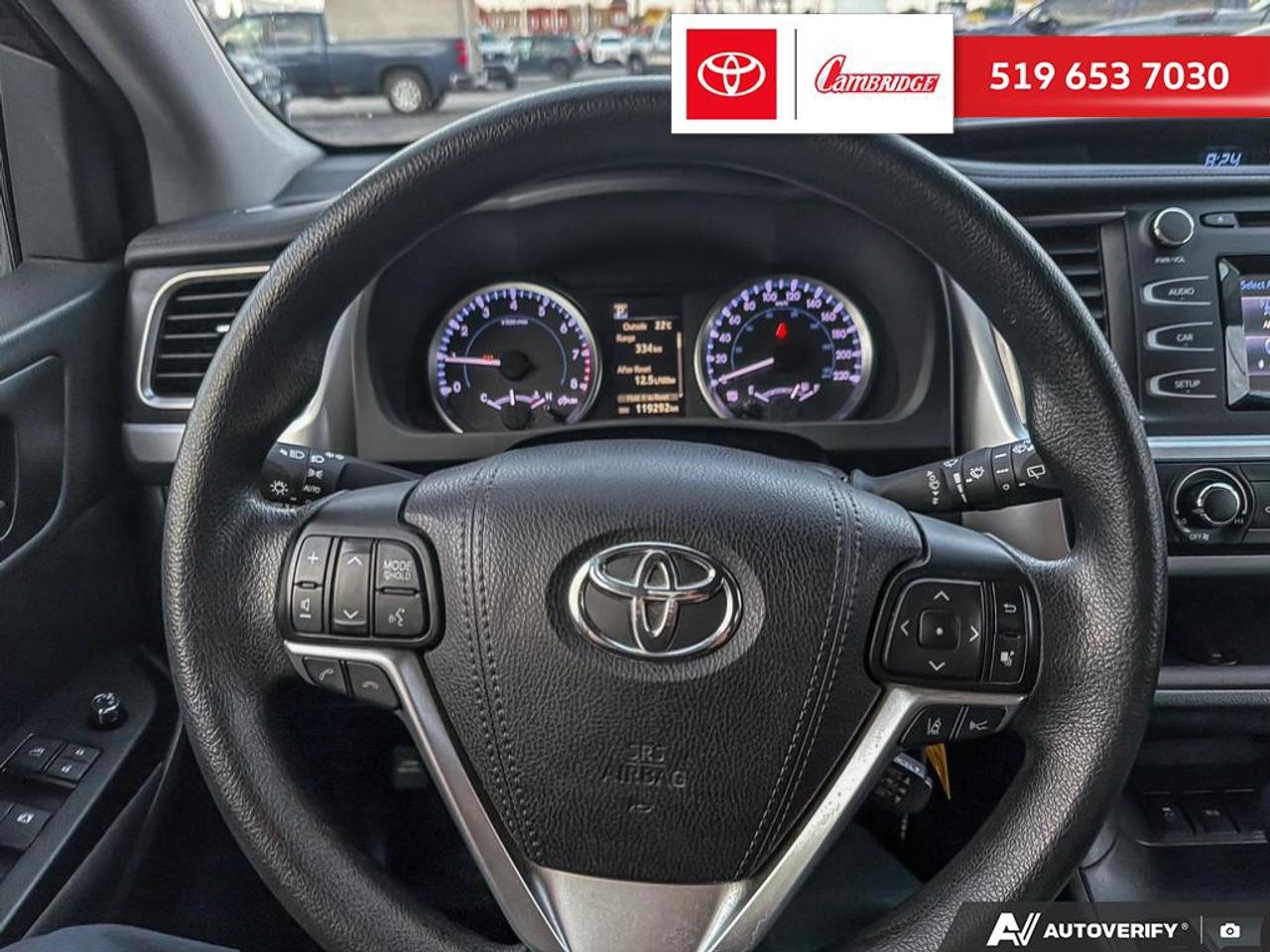 2018 Toyota Highlander LE Photo