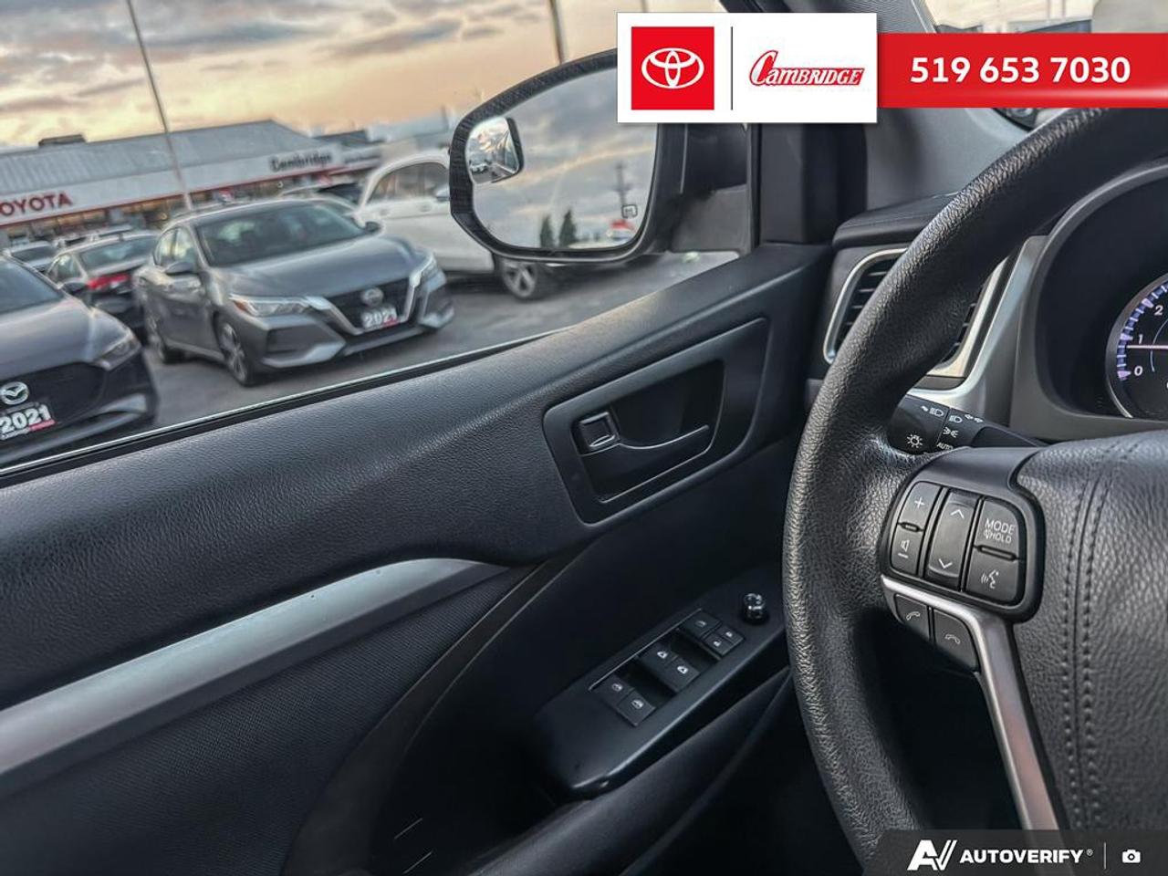 2018 Toyota Highlander LE Photo