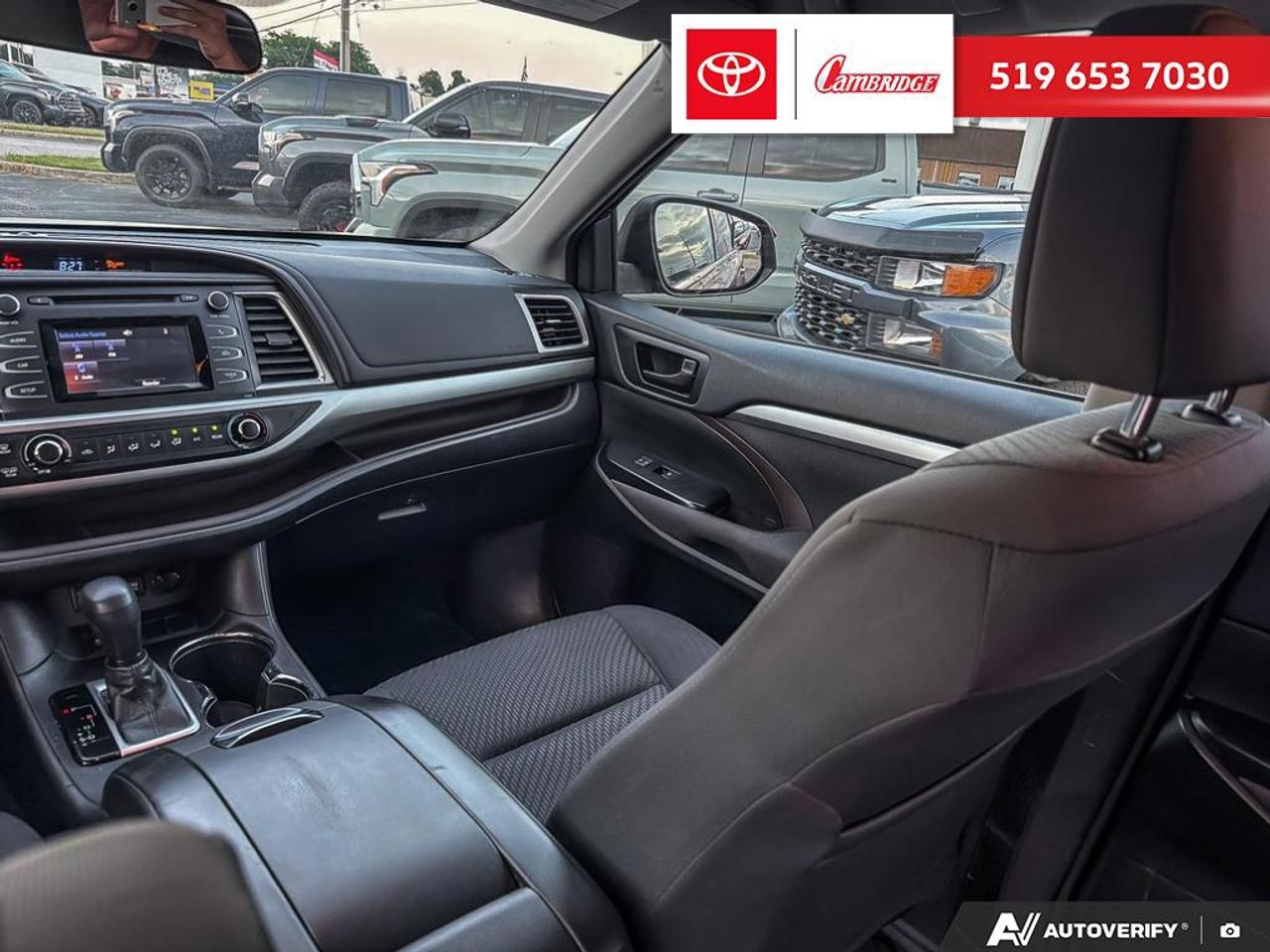 2018 Toyota Highlander LE Photo