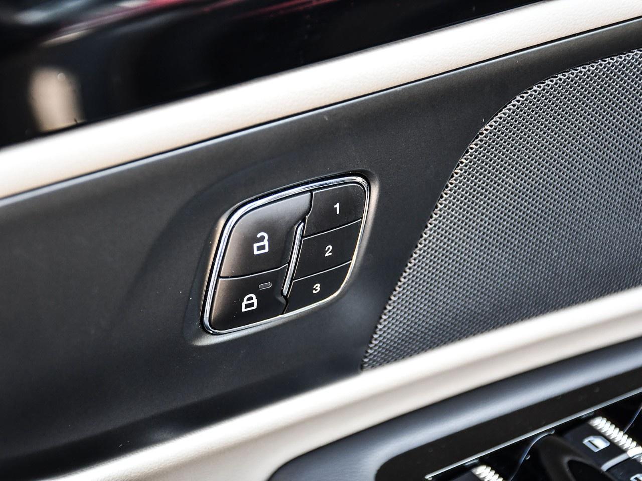 2025 Lincoln Nautilus Premiere AWD Photo