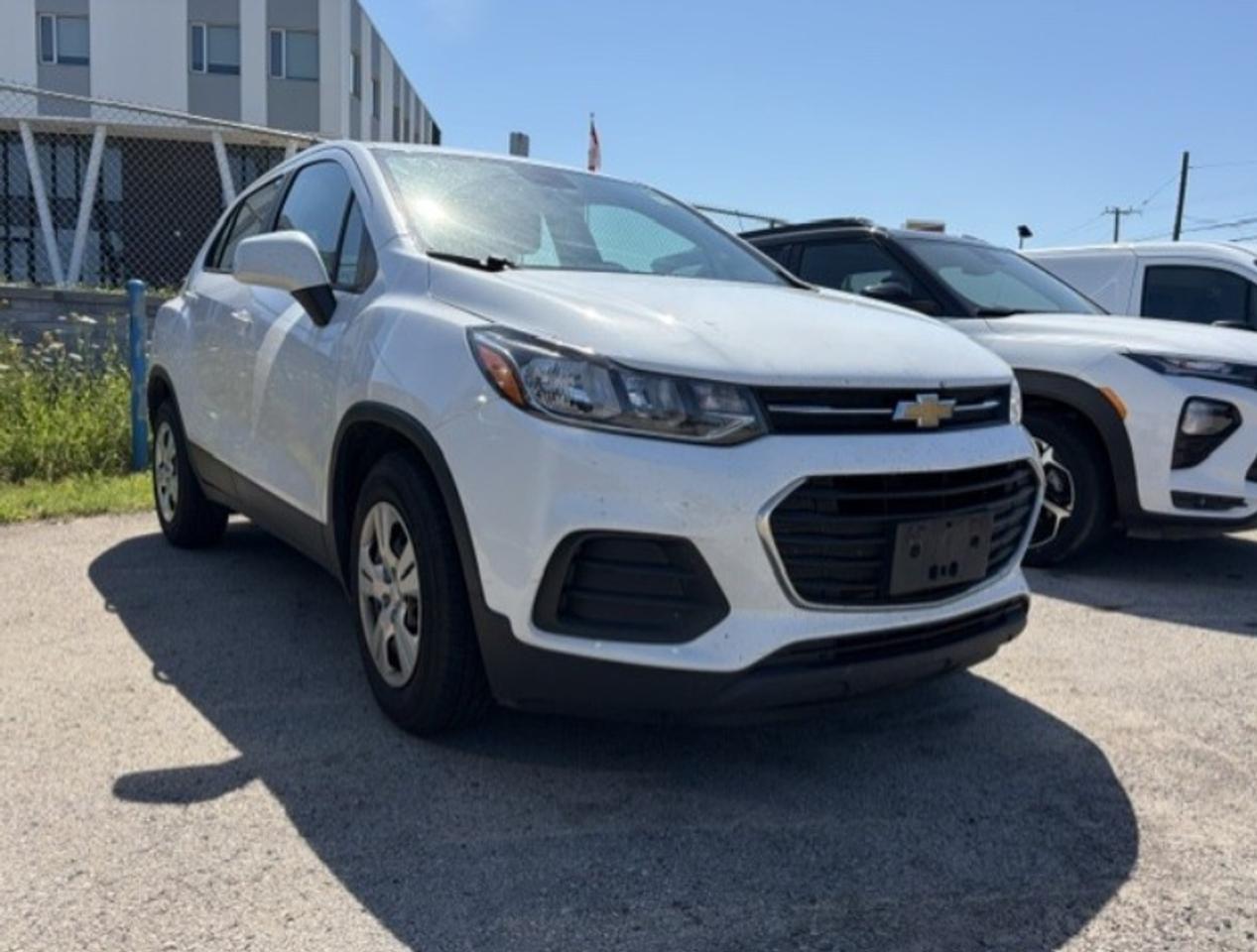 2017 Chevrolet Trax LS BACK-UP CAMARA | KEYLESS ENTRY | AIR CONDITIONING Photo