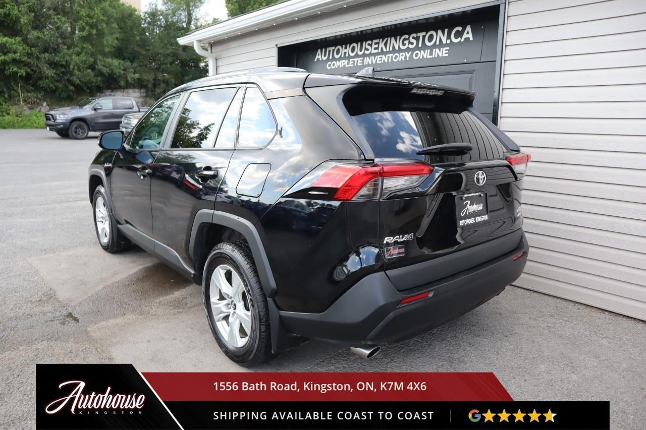 2021 Toyota RAV4 XLE MOONROOF - REARVIEW CAM Photo