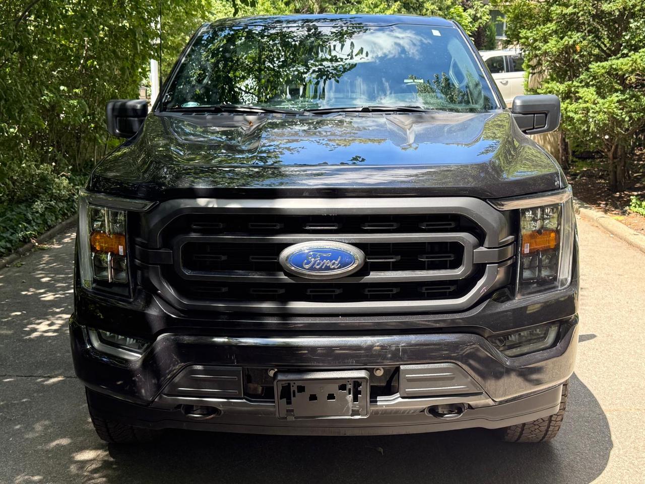 2022 Ford F-150 XLT 4WD SuperCrew 5.5' Box Photo