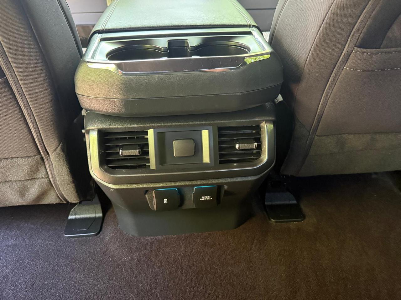 2022 Ford F-150 XLT 4WD SuperCrew 5.5' Box Photo