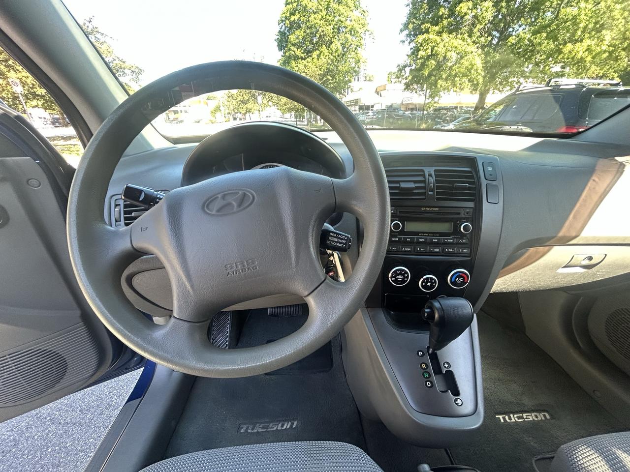 2008 Hyundai Tucson GLS - Photo #11