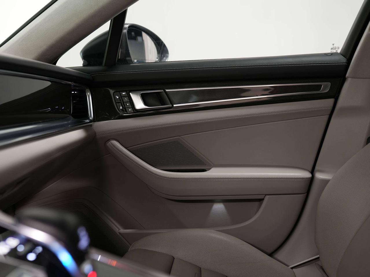 2017 Porsche Panamera TURBO | PREMIUM PLUS & SPORT | MATTE | 20 IN Photo