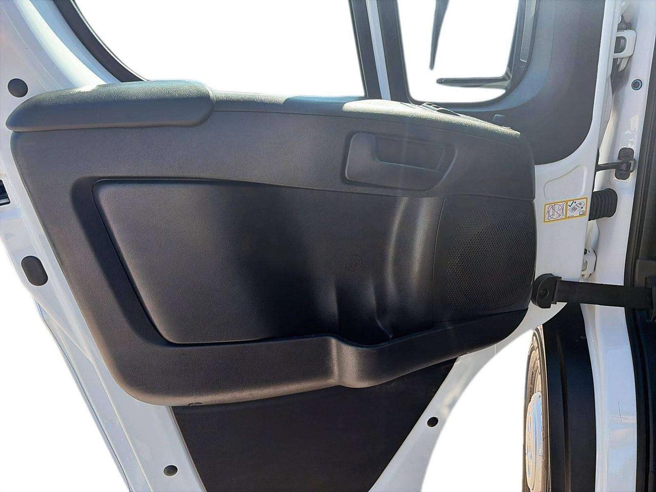 2025 RAM Cargo Van ProMaster 3.6 L V6 |PARTITION DOOR|VINYL SEATS Photo