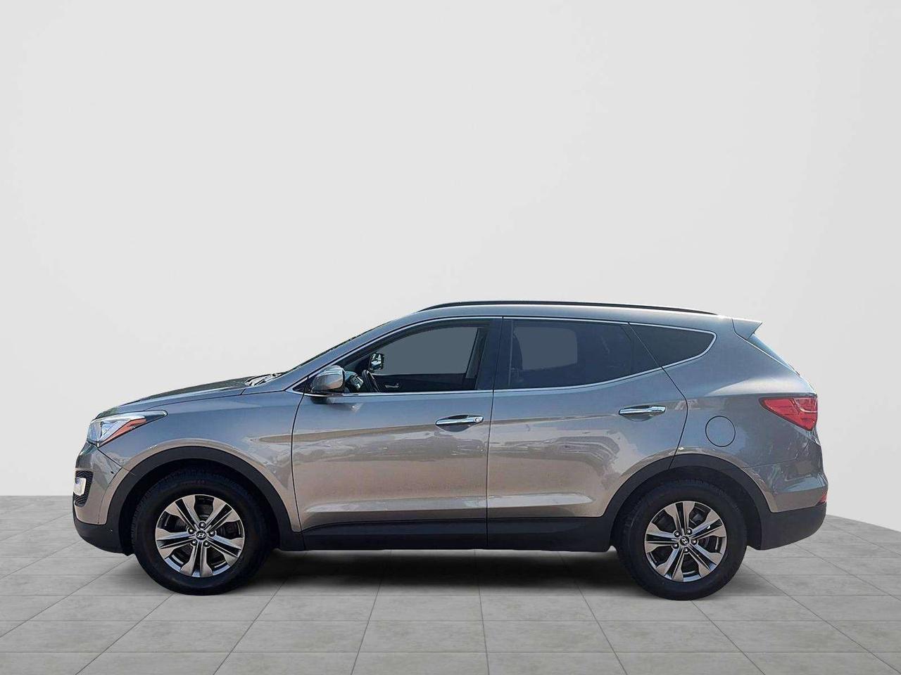 2014 Hyundai Santa Fe AWD| NO ACCIDENTS|SERVICE RECORDS Photo4