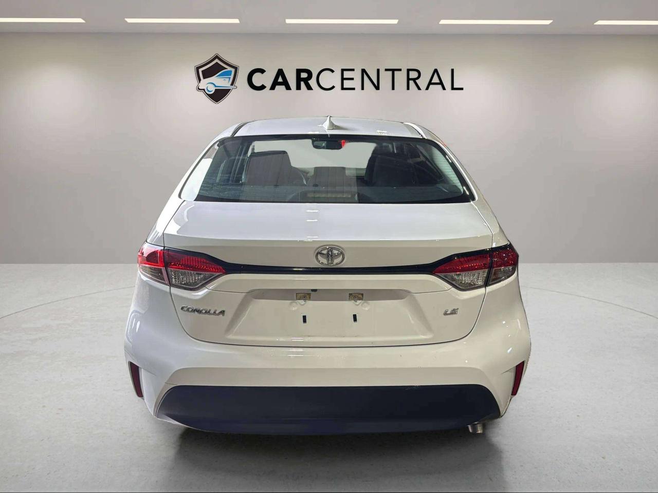 2023 Toyota Corolla LE | CLEAN CARFAX | HEATED SEATS | CARPLAY Photo