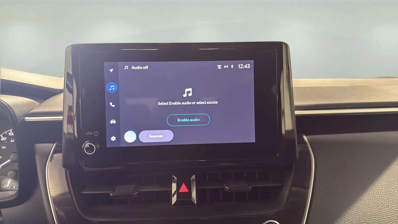 2023 Toyota Corolla LE | CLEAN CARFAX | HEATED SEATS | CARPLAY Photo