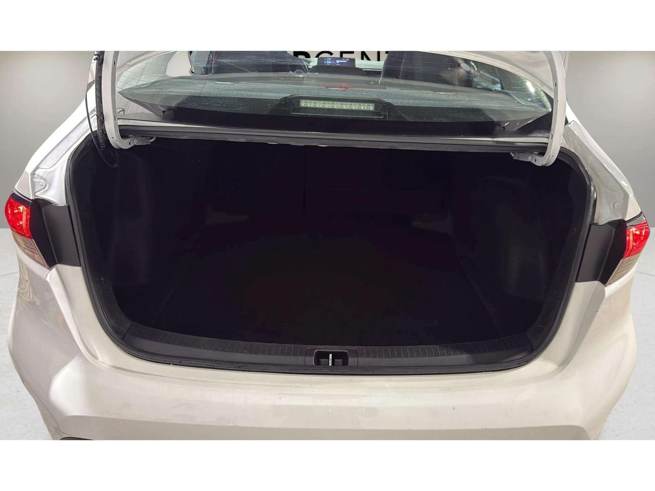 2023 Toyota Corolla LE | CLEAN CARFAX | HEATED SEATS | CARPLAY Photo