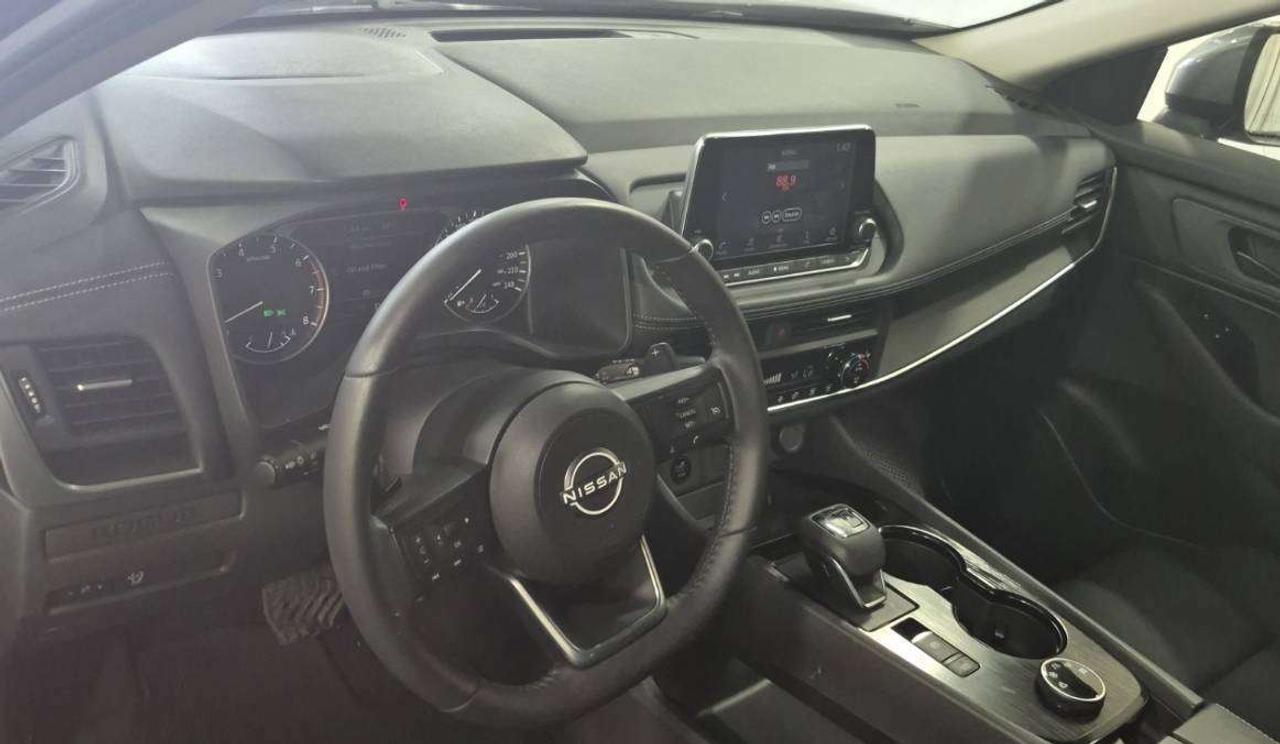 2024 Nissan Rogue S AWD | CLEAN CARFAX | 1 OWNER | STARTER | CARPLAY Photo