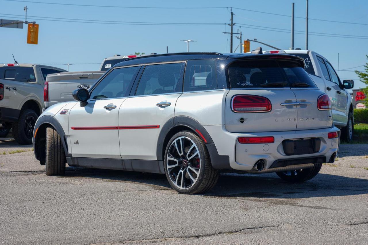 2020 MINI Cooper Clubman Cooper ALL4  PANO ROOF  LOW KM  LEATHER Photo