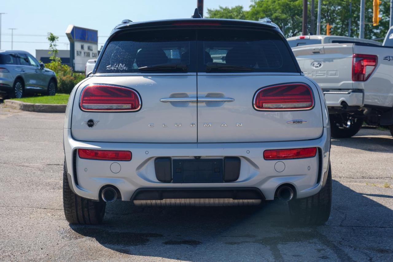 2020 MINI Cooper Clubman Cooper ALL4  PANO ROOF  LOW KM  LEATHER Photo