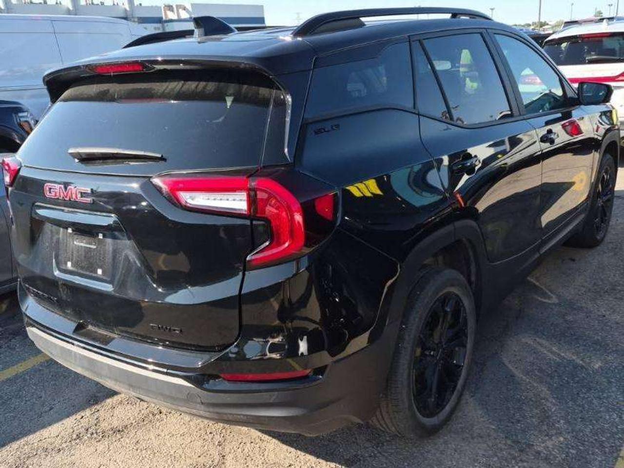 2022 GMC Terrain SLE | AWD | CARPLAY | STARTER | HEATED SEATS Photo