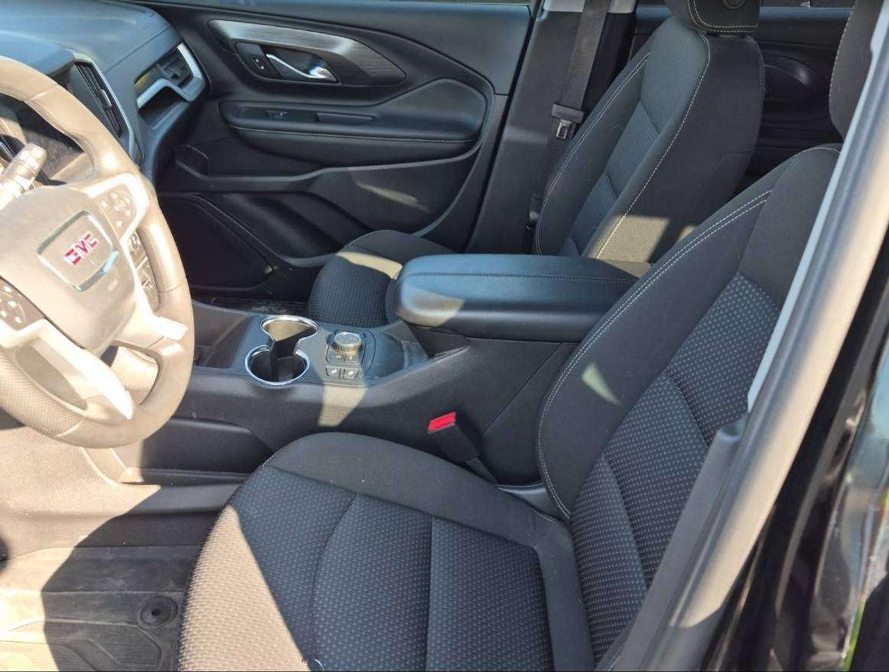 2022 GMC Terrain SLE | AWD | CARPLAY | STARTER | HEATED SEATS Photo