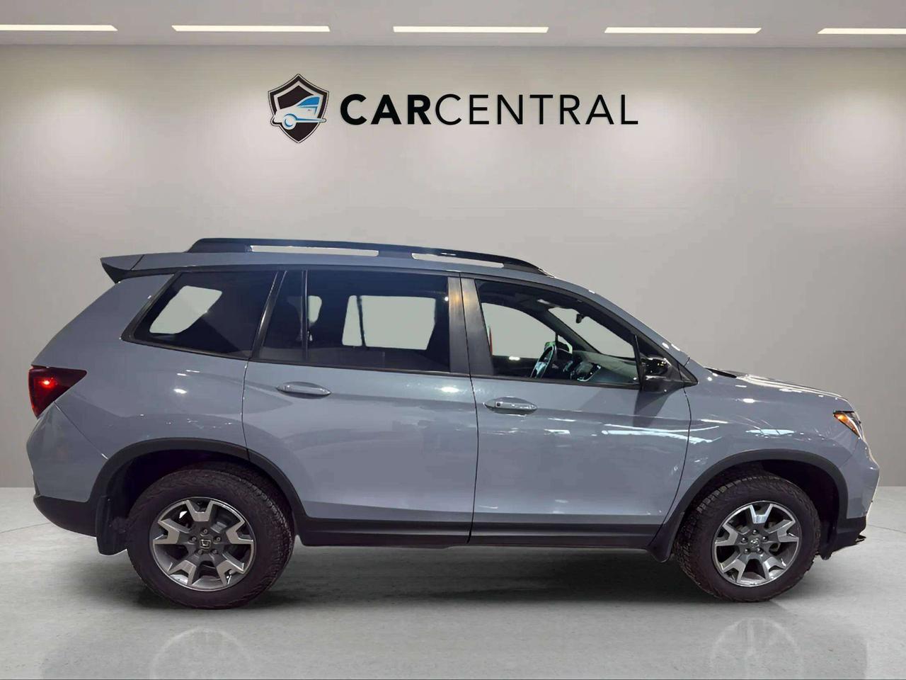 2023 Honda Passport TRAILSPORT | CLEAN CARFAX | CARPLAY | LEATHER | Photo
