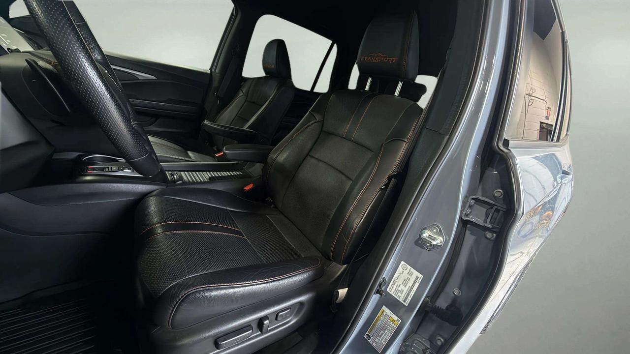 2023 Honda Passport TRAILSPORT | CLEAN CARFAX | CARPLAY | LEATHER | Photo