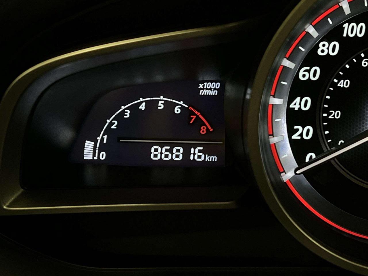 2015 Mazda MAZDA3 6-SPEED |HATCH |BLUETOOTH | ALLOYS | A/C | CRUISE Photo