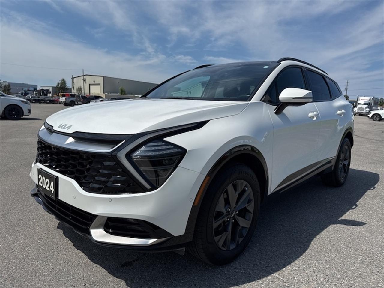 2024 Kia Sportage Hybrid SX AWD w/Red Interior   - $297 B/W Photo0