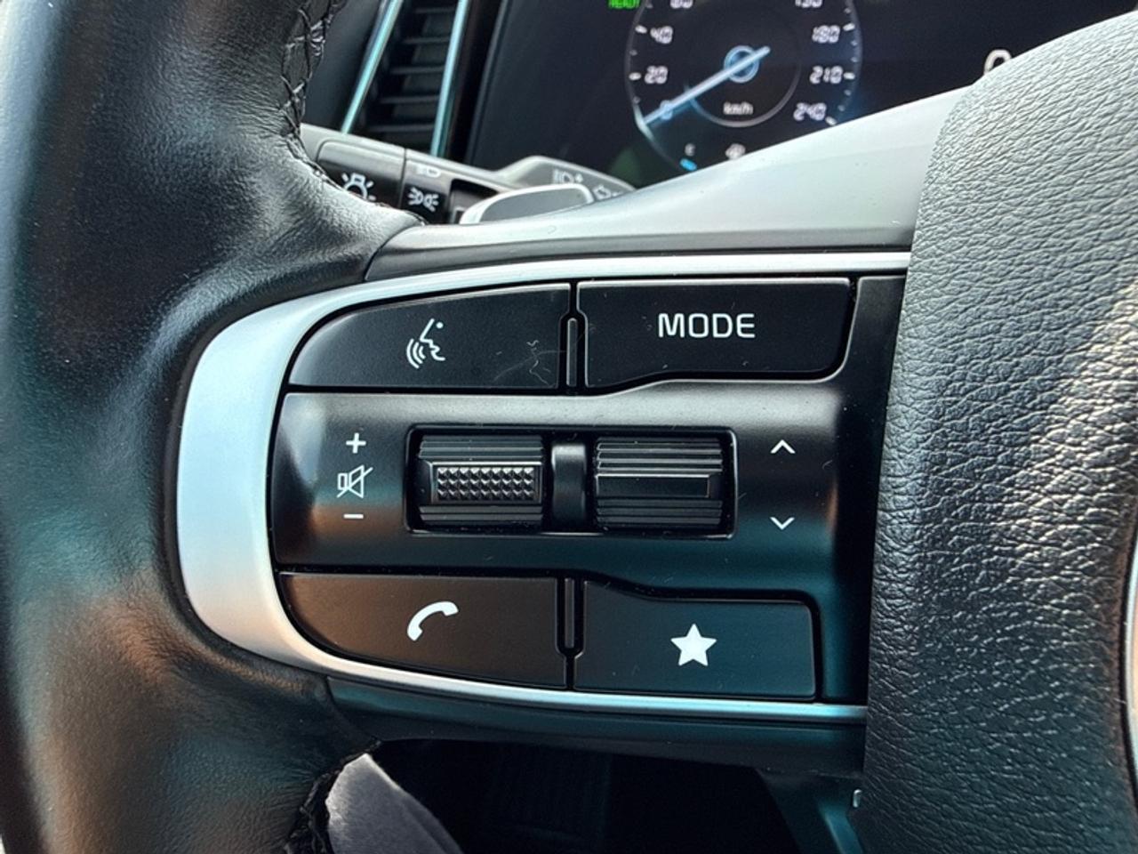 2024 Kia Sportage Hybrid SX AWD w/Red Interior   - $297 B/W Photo