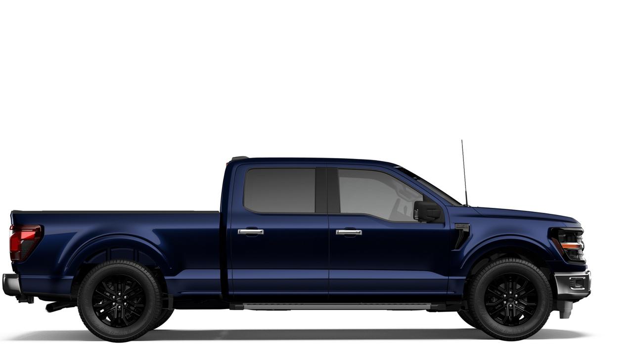 2026 Ford F-150 XLT Photo4