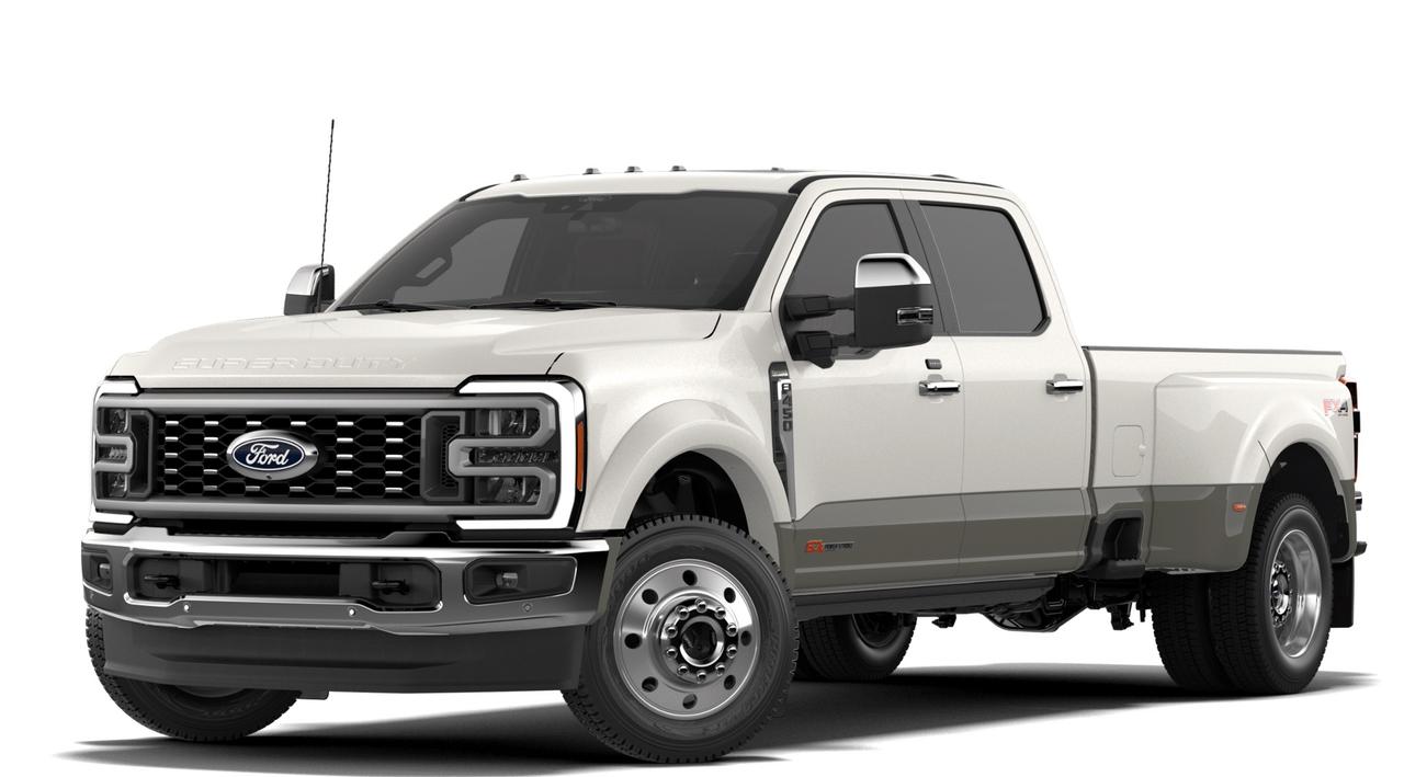 2027 Ford F-450 Super Duty DRW King Ranch Photo0