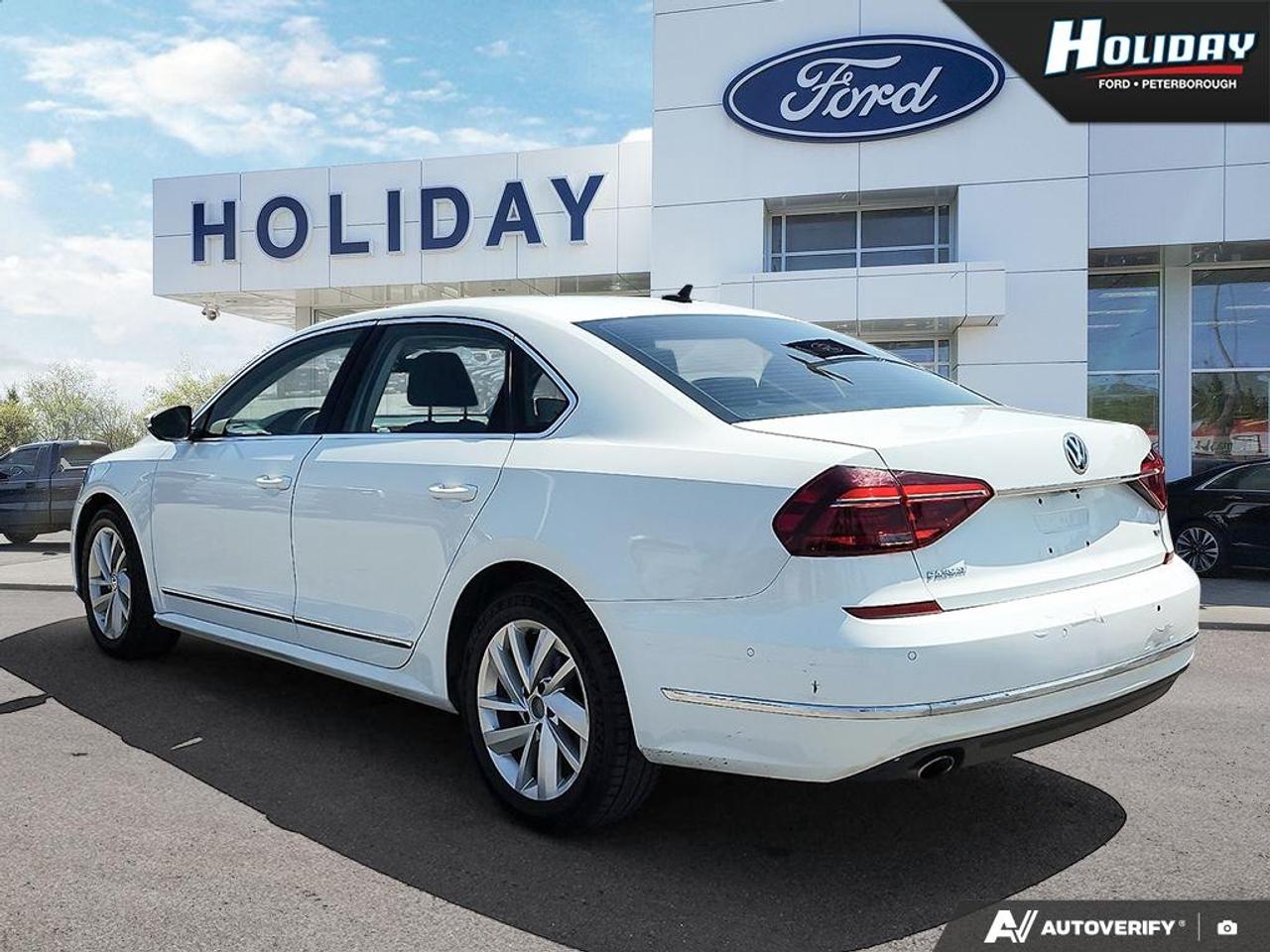 2018 Volkswagen Passat COMFORTLINE Photo3