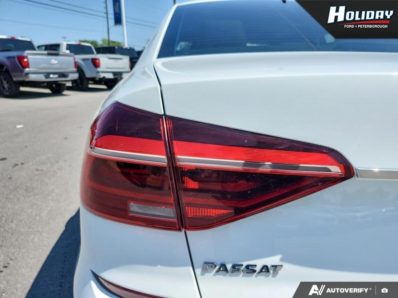 2018 Volkswagen Passat COMFORTLINE Photo