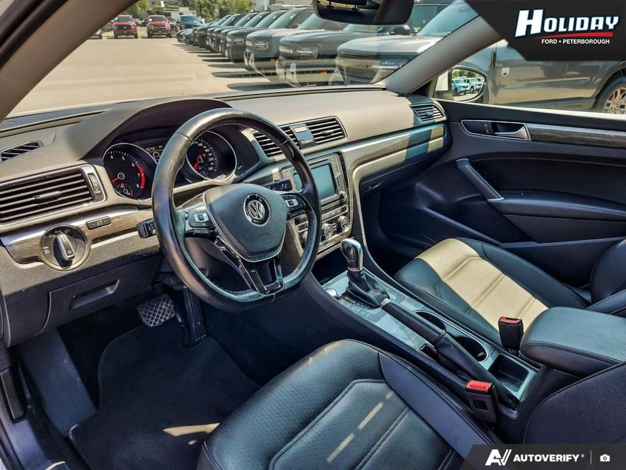 2018 Volkswagen Passat COMFORTLINE Photo