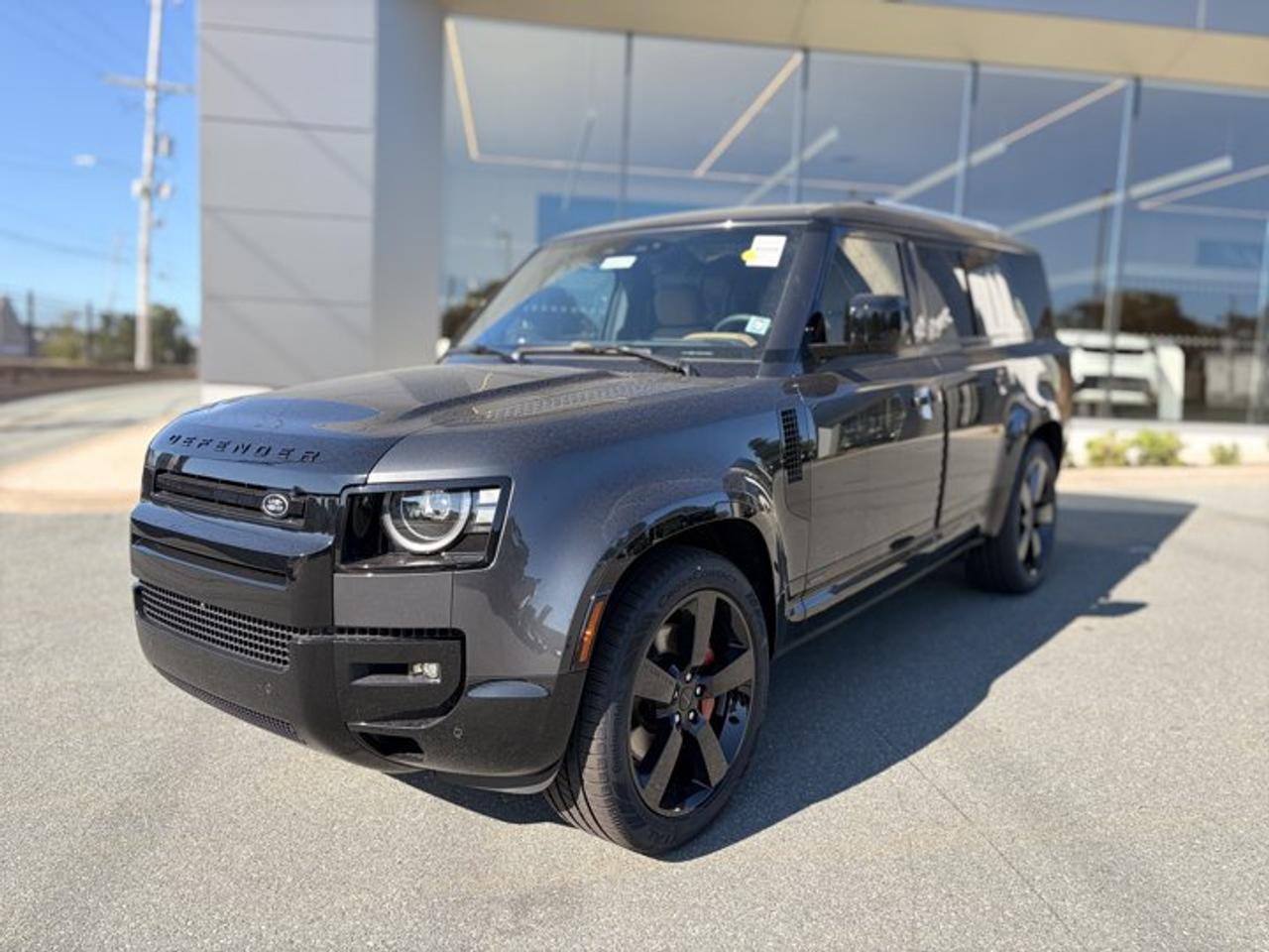 Standard SUV 4WD, 130 P400 X, 8-Speed Automatic w/OD, Intercooled Turbo Gas/Electric I-6 3.0 L/183