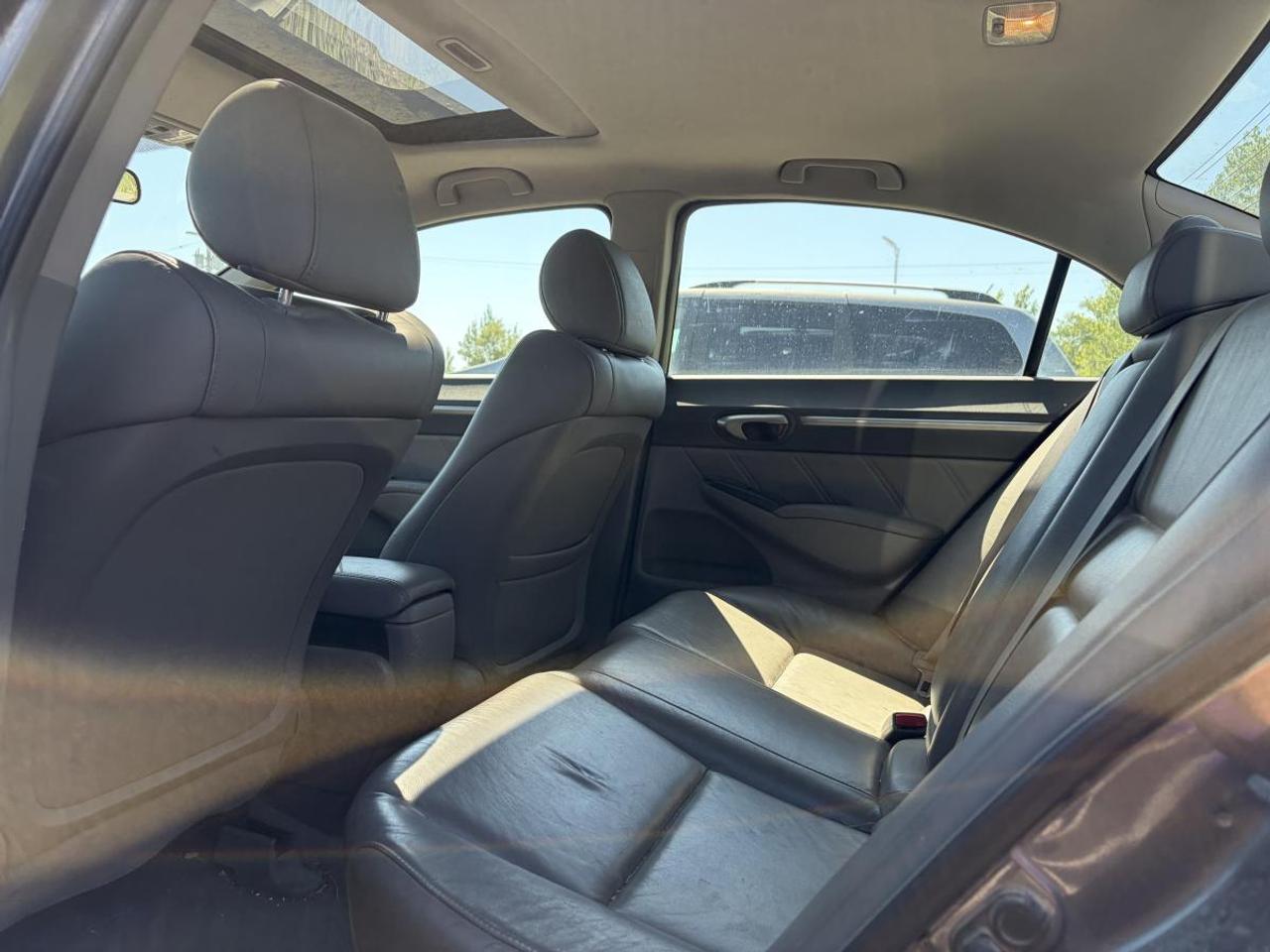 2009 Honda Civic Sedan EX-L Photo
