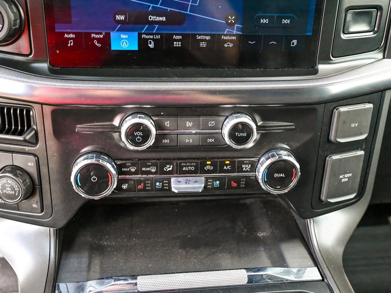 2024 Ford F-150 Lariat Photo