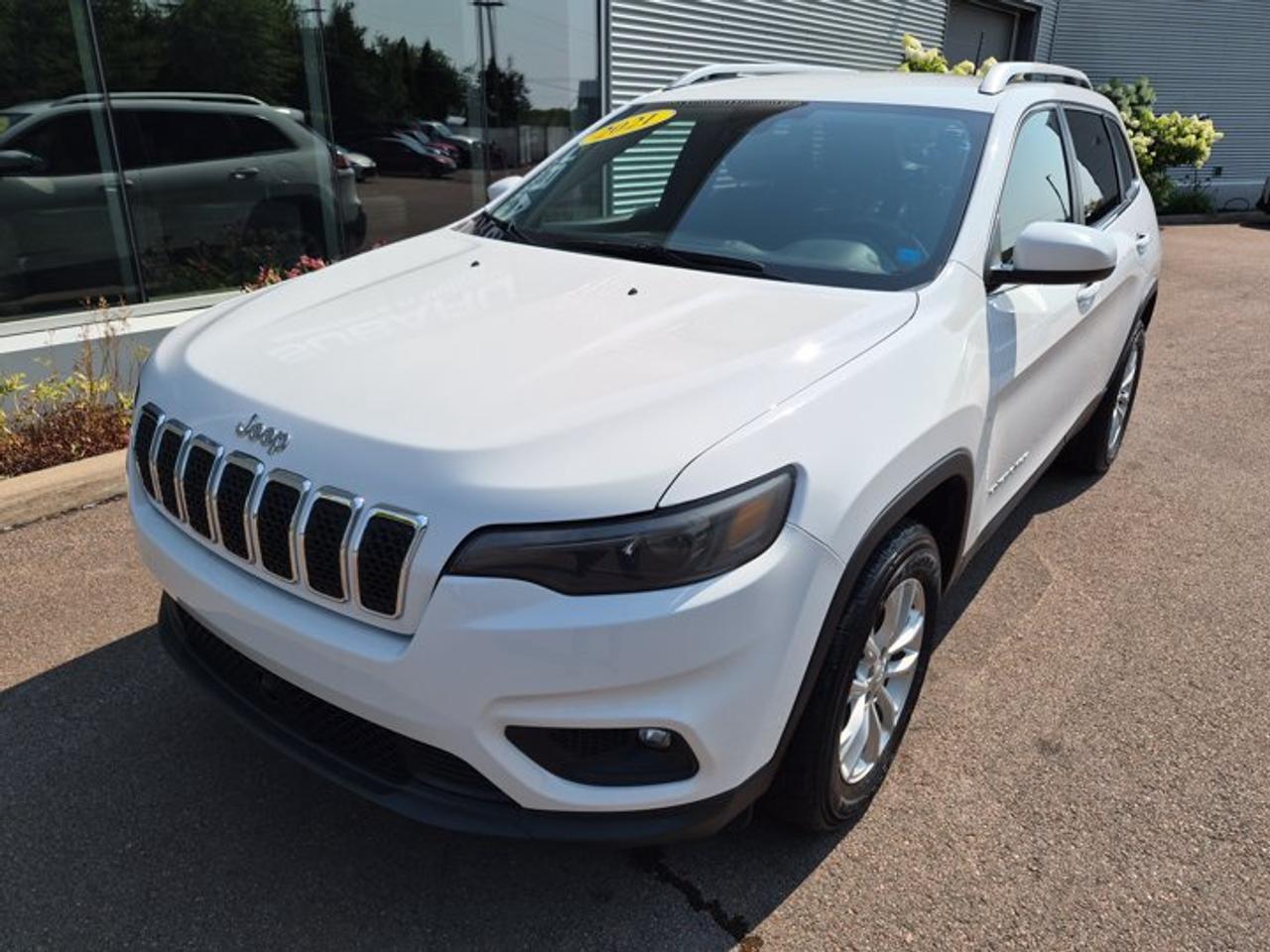 Recent Arrival!Bright White Clearcoat 2021 Jeep Cherokee North 4WD 9-Speed Automatic Pentastar 3.2L V6 VVTValue Market Pricing.Fair Market Pricing * No Pressure Sales Environment * Access to over 2000 used vehicles * Free Carfax with every car * Our highly skilled and experienced team will ensure that your vehicle is in excellent condition and looking fantastic!!Steele Auto Group is the most diversified group of automobile dealerships in Atlantic Canada, with 34 dealerships selling 27 brands and an employee base of over 1000. Sales are up by double digits over last year and the plan going forward is to expand further into Atlantic Canada.