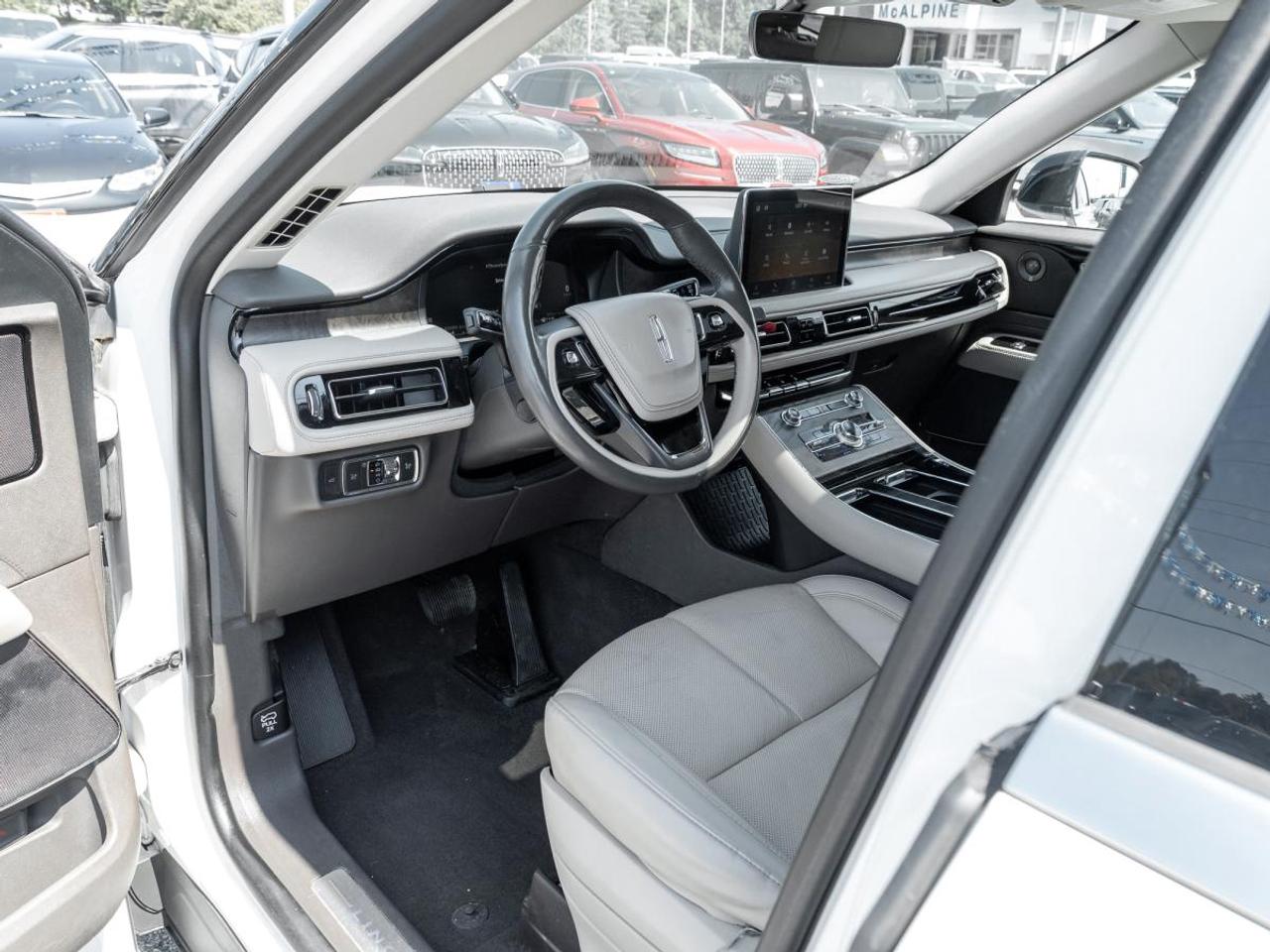 2022 Lincoln Aviator Reserve Photo