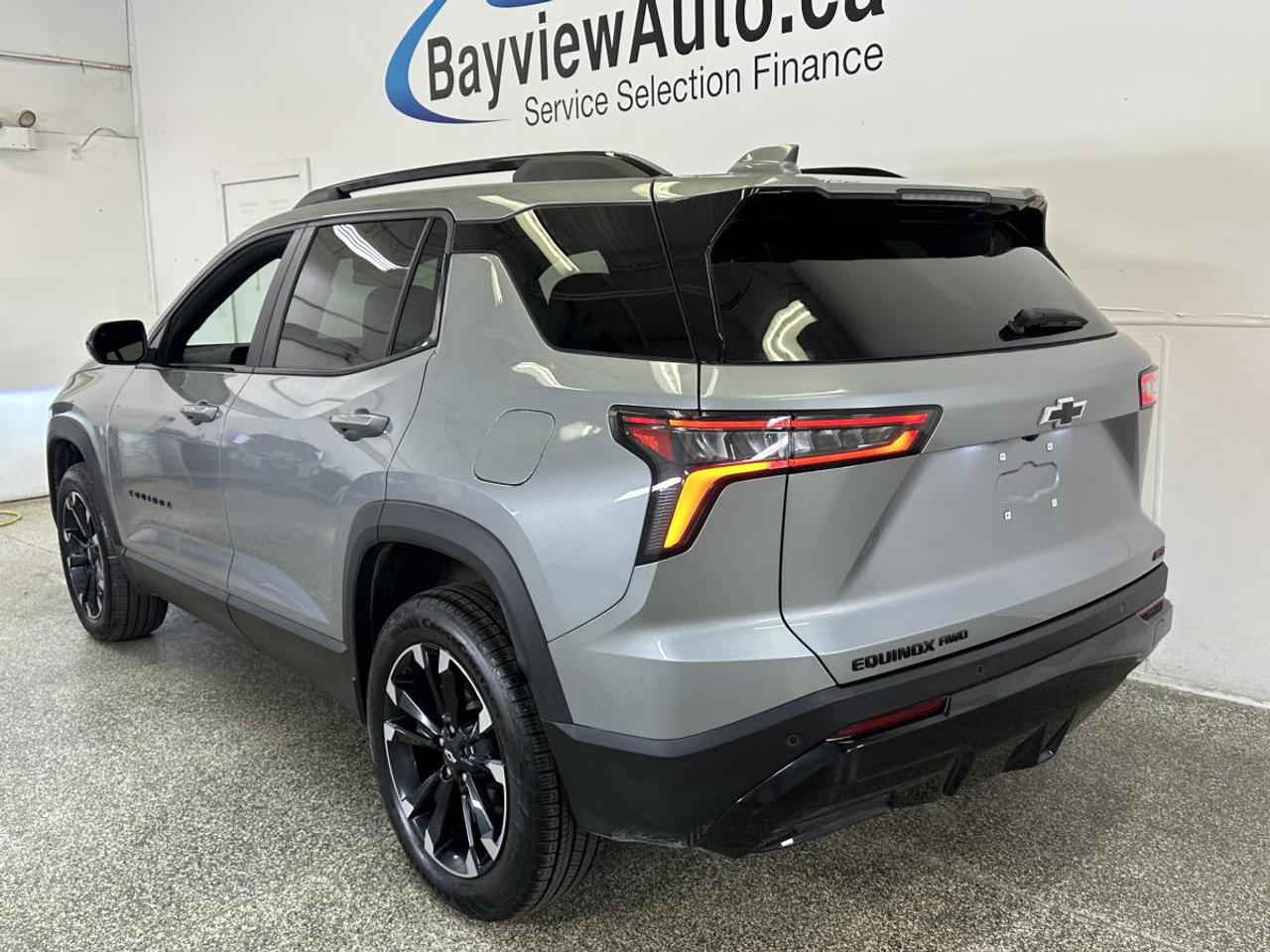 2026 Chevrolet Equinox AWD 4dr RS Photo4